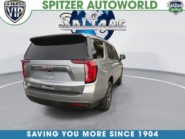 Used 2024 GMC Yukon AT4 w/ Technology Package AWD/4WD image 12
