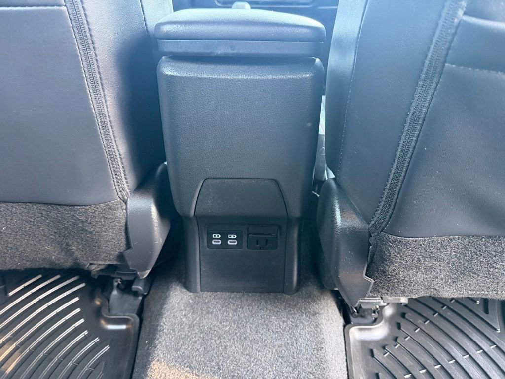 Used 2023 Toyota Prius Prime FWD image 15