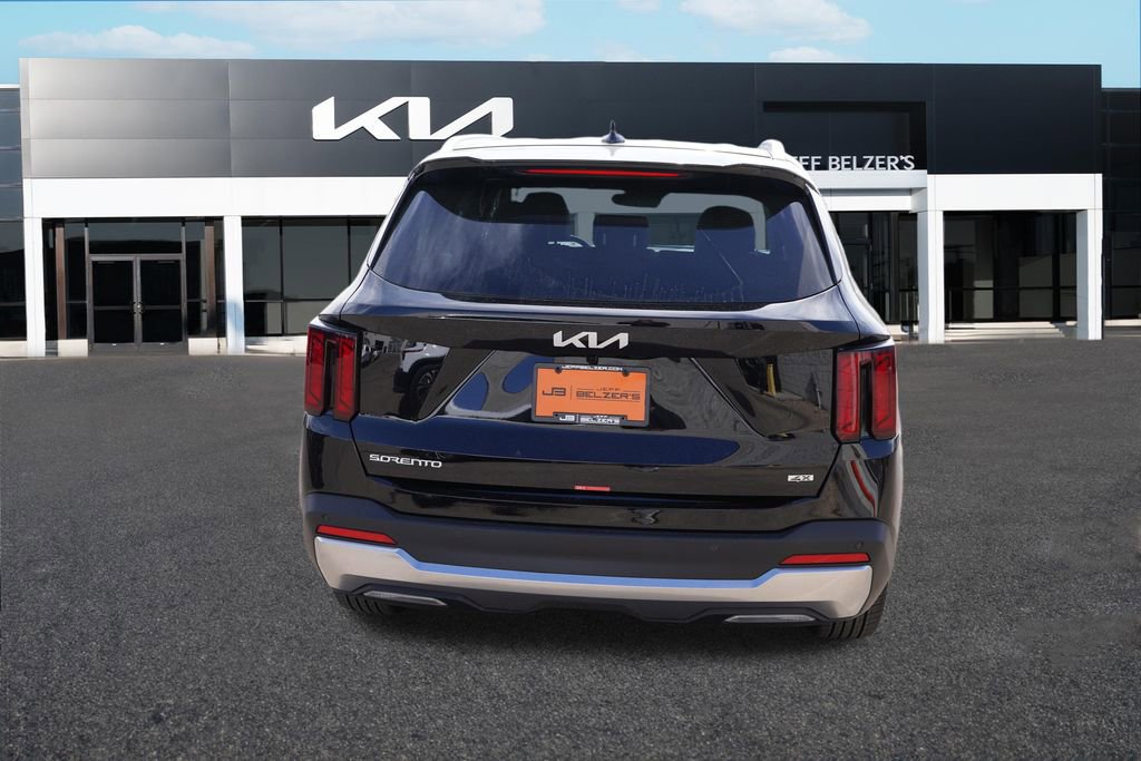 New 2026 Kia Sorento S image 4