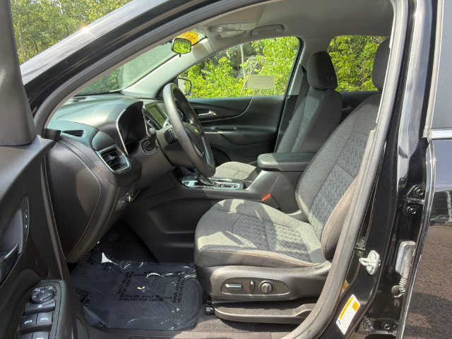 Used 2024 Chevrolet Equinox LT w/ LPO, Floor Liner Package AWD/4WD image 24