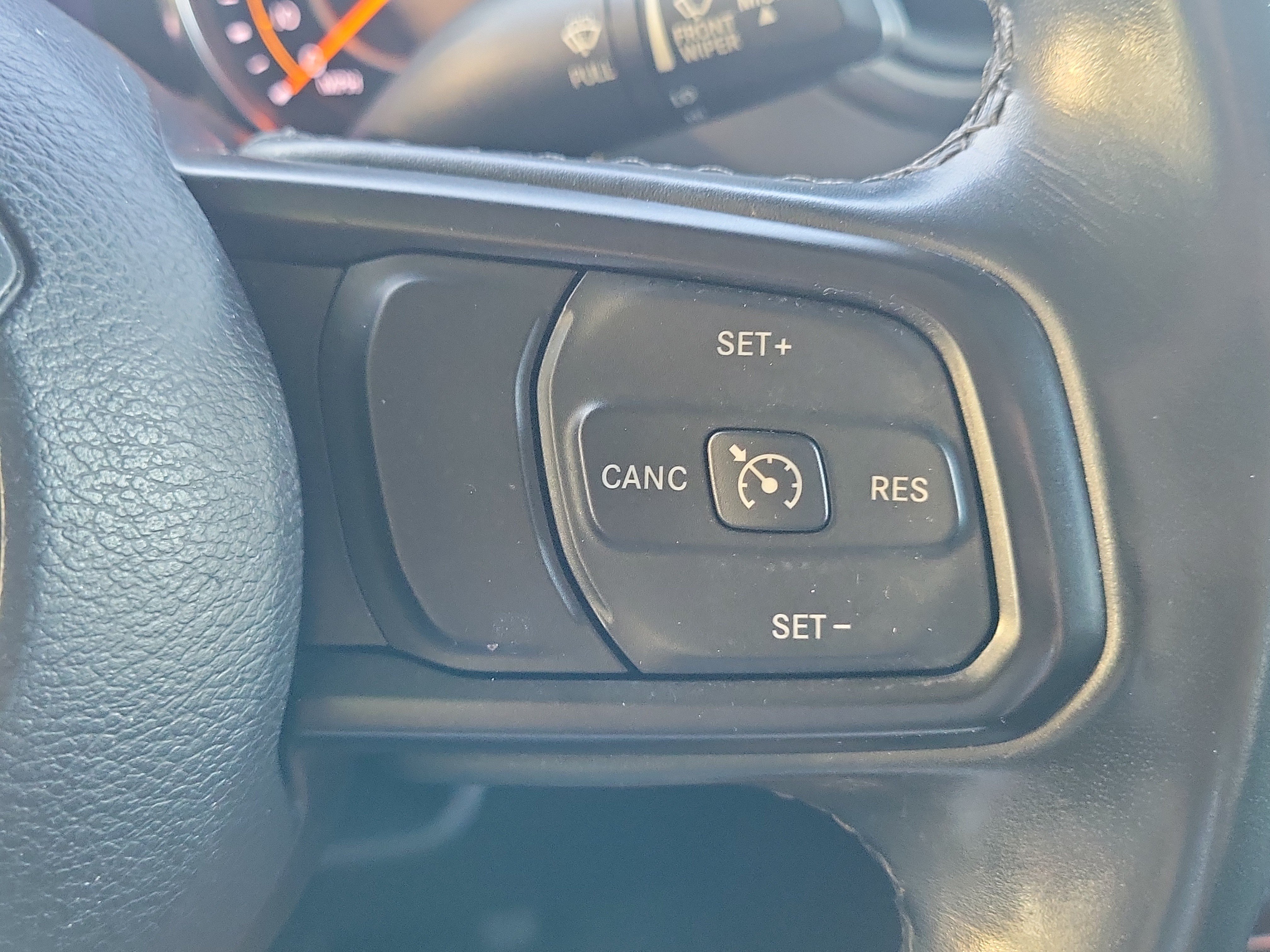 Used 2022 Jeep Gladiator Sport AWD/4WD image 21