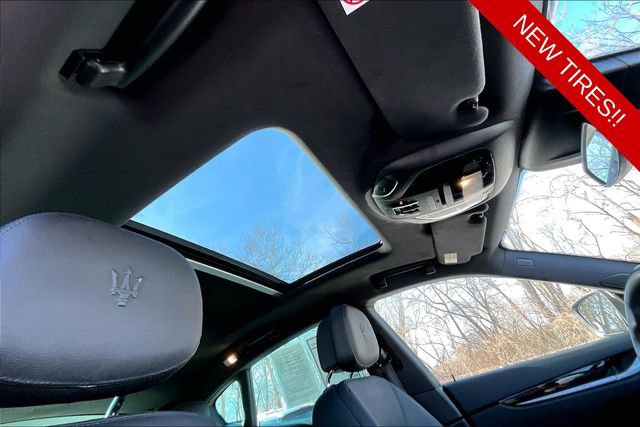 Used 2019 Maserati Levante image 17