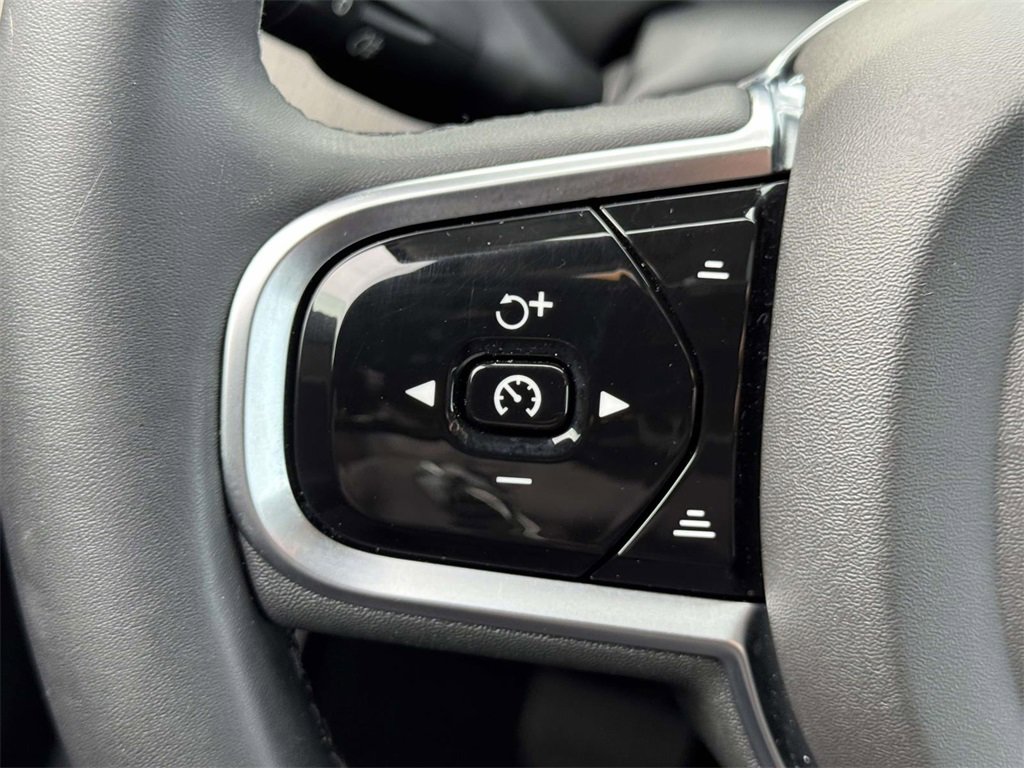 Used 2024 Volvo XC90 B6 Ultimate image 19