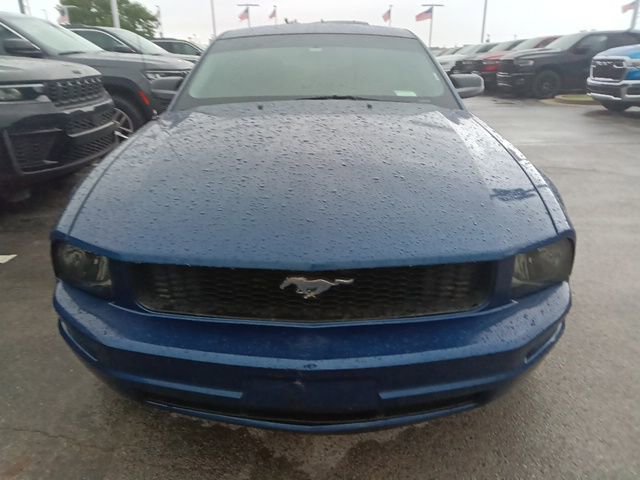 Used 2008 Ford Mustang Premium RWD image 7