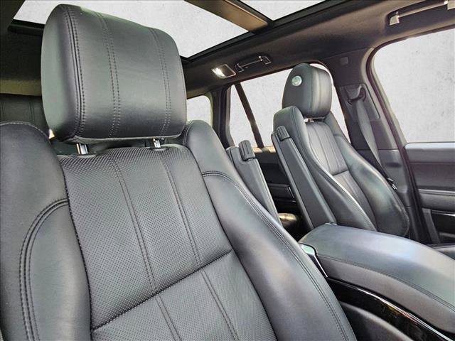 Used 2016 Land Rover Range Rover HSE AWD/4WD image 17