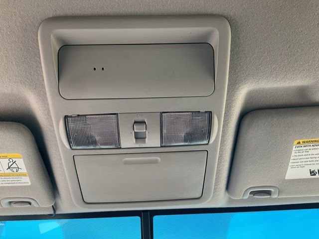 Used 2015 Nissan Frontier SV w/ SV Value Truck Package image 14