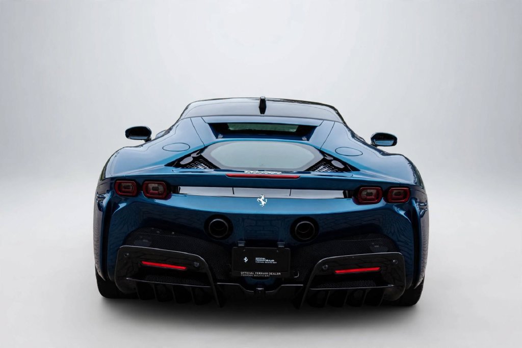 Certified 2022 Ferrari SF90 Stradale AWD/4WD image 7