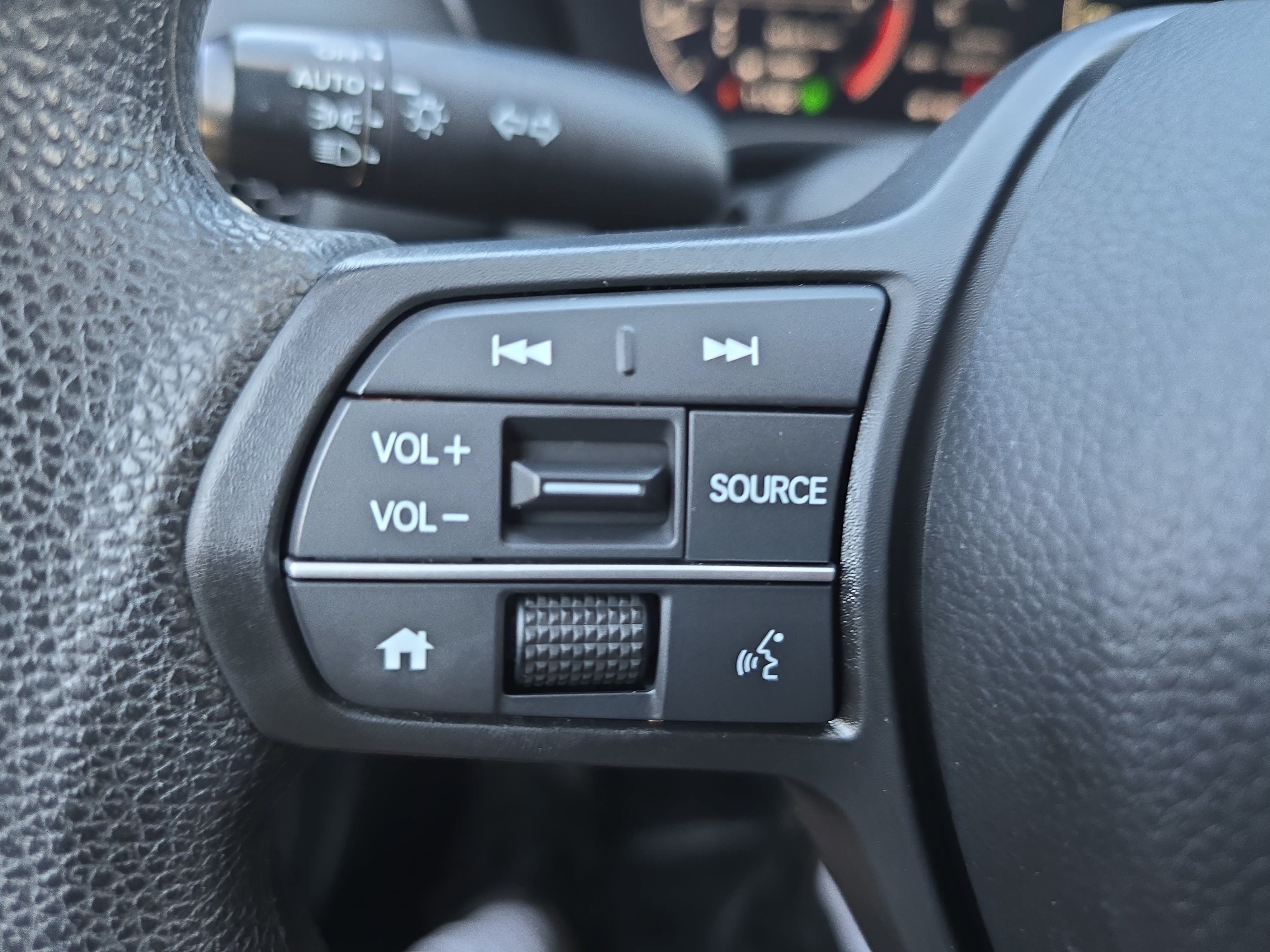 Certified 2024 Honda HR-V LX image 16