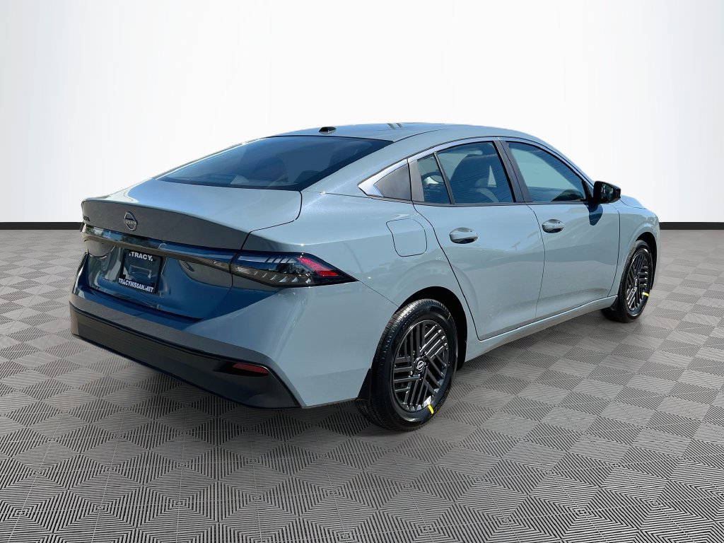 New 2027 Nissan Sentra SV FWD image 7