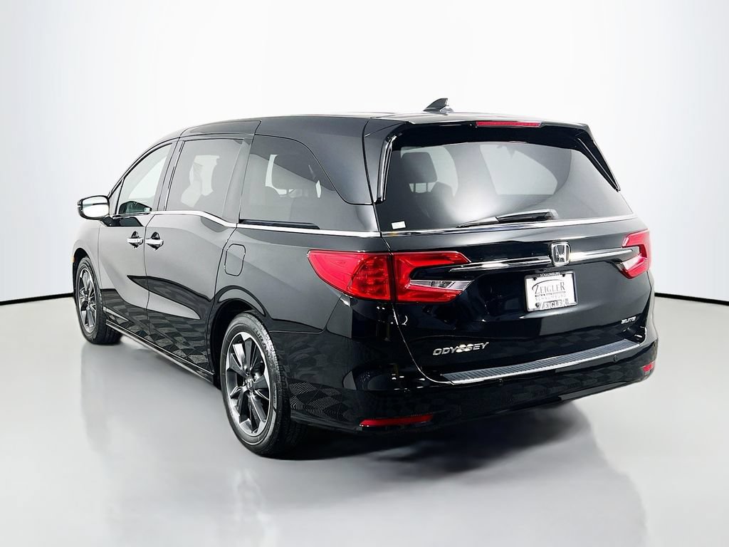 Used 2023 Honda Odyssey Elite image 7