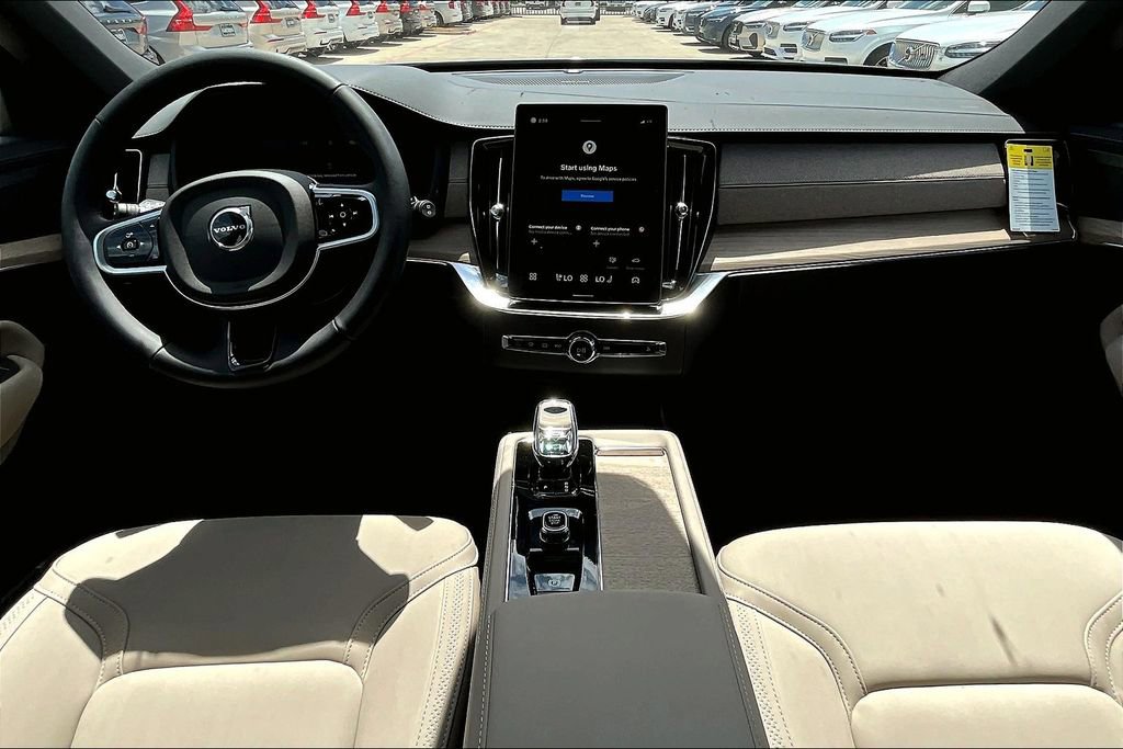 New 2026 Volvo XC90 B6 Plus w/ Protection Package Premier image 9
