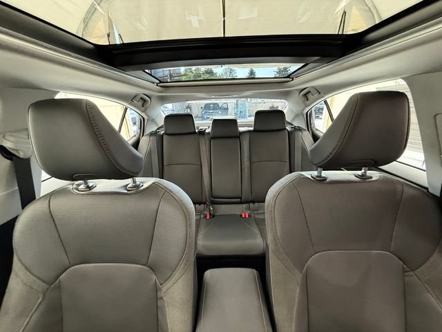 Used 2025 Toyota Camry XLE AWD/4WD image 29