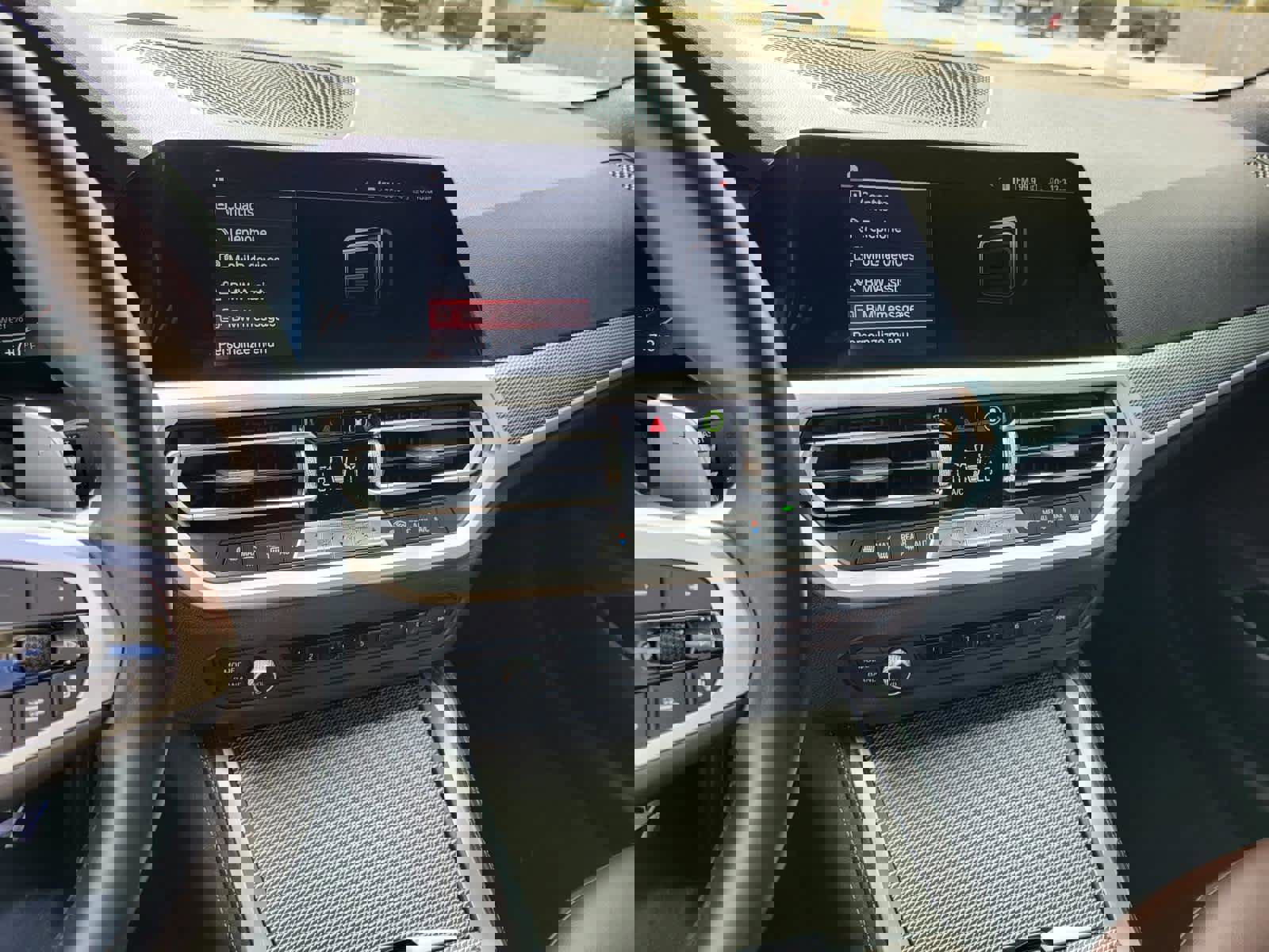 Used 2023 BMW 440i xDrive Coupe w/ Premium Package image 20