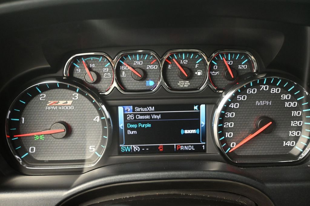 Used 2017 Chevrolet Silverado 2500 LT w/ Midnight Edition AWD/4WD image 13