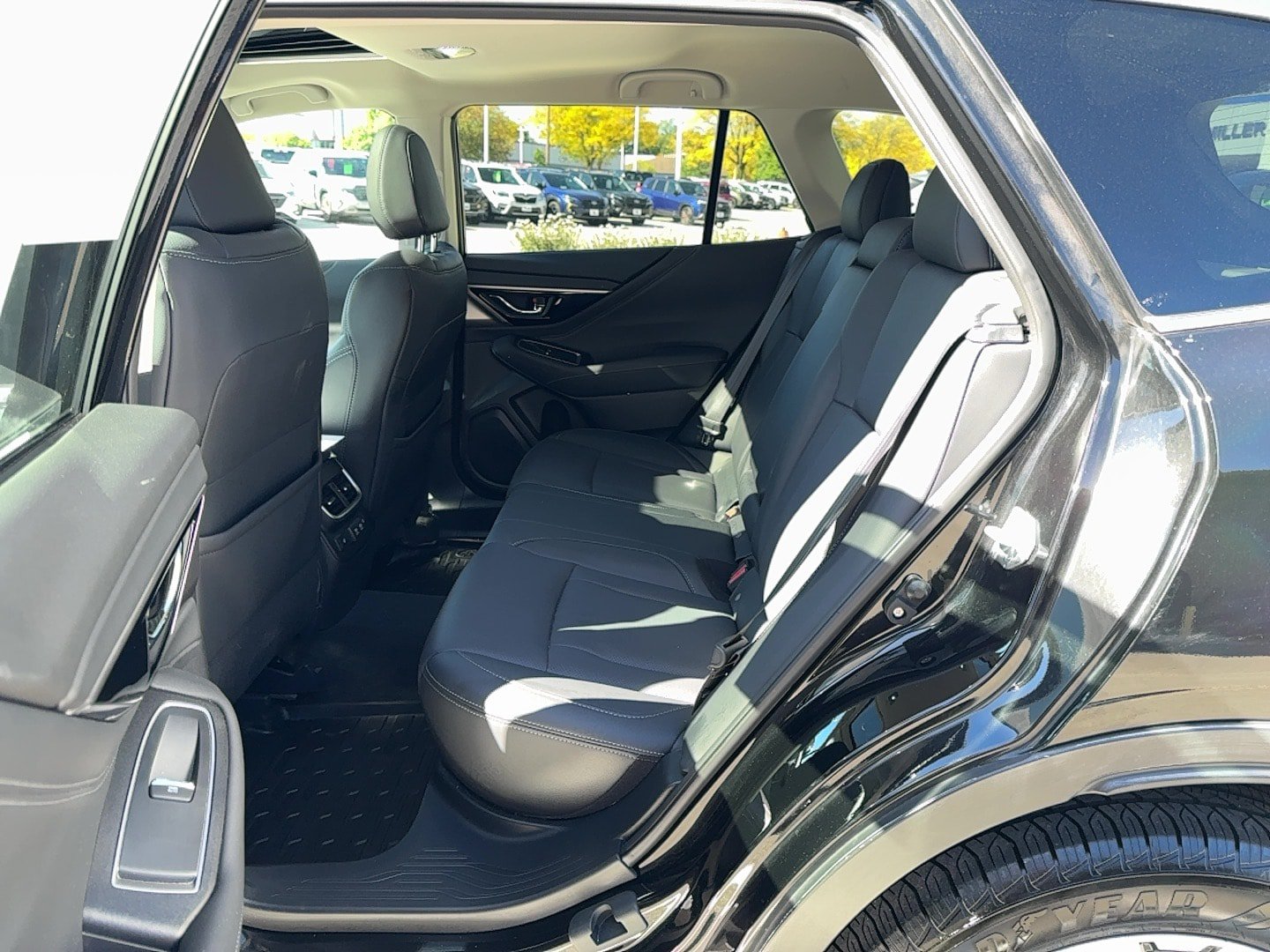 Certified 2022 Subaru Outback Limited w/ Popular Package #2 AWD/4WD image 18