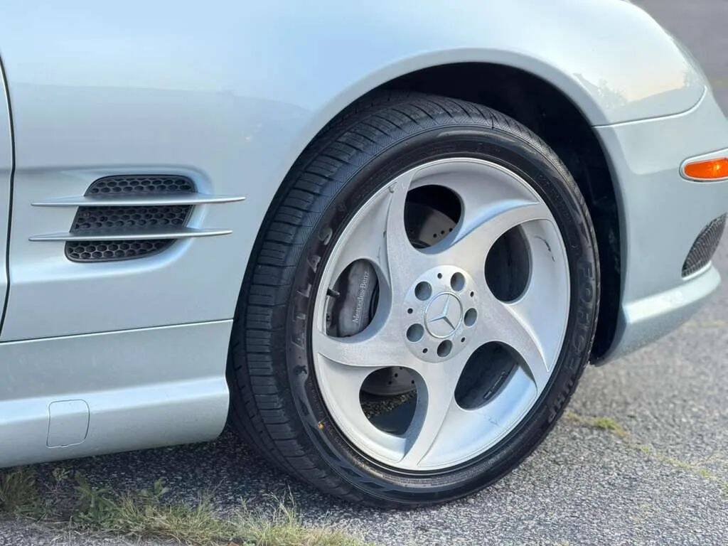 Used 2005 Mercedes-Benz SL 500 image 9