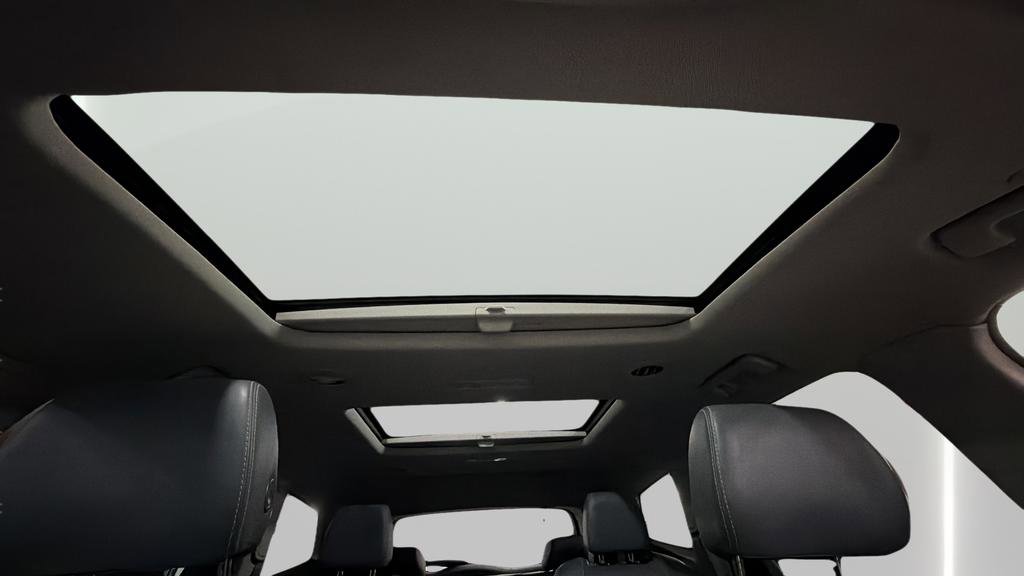 Used 2020 Buick Enclave Essence w/ Sport Touring Edition image 31