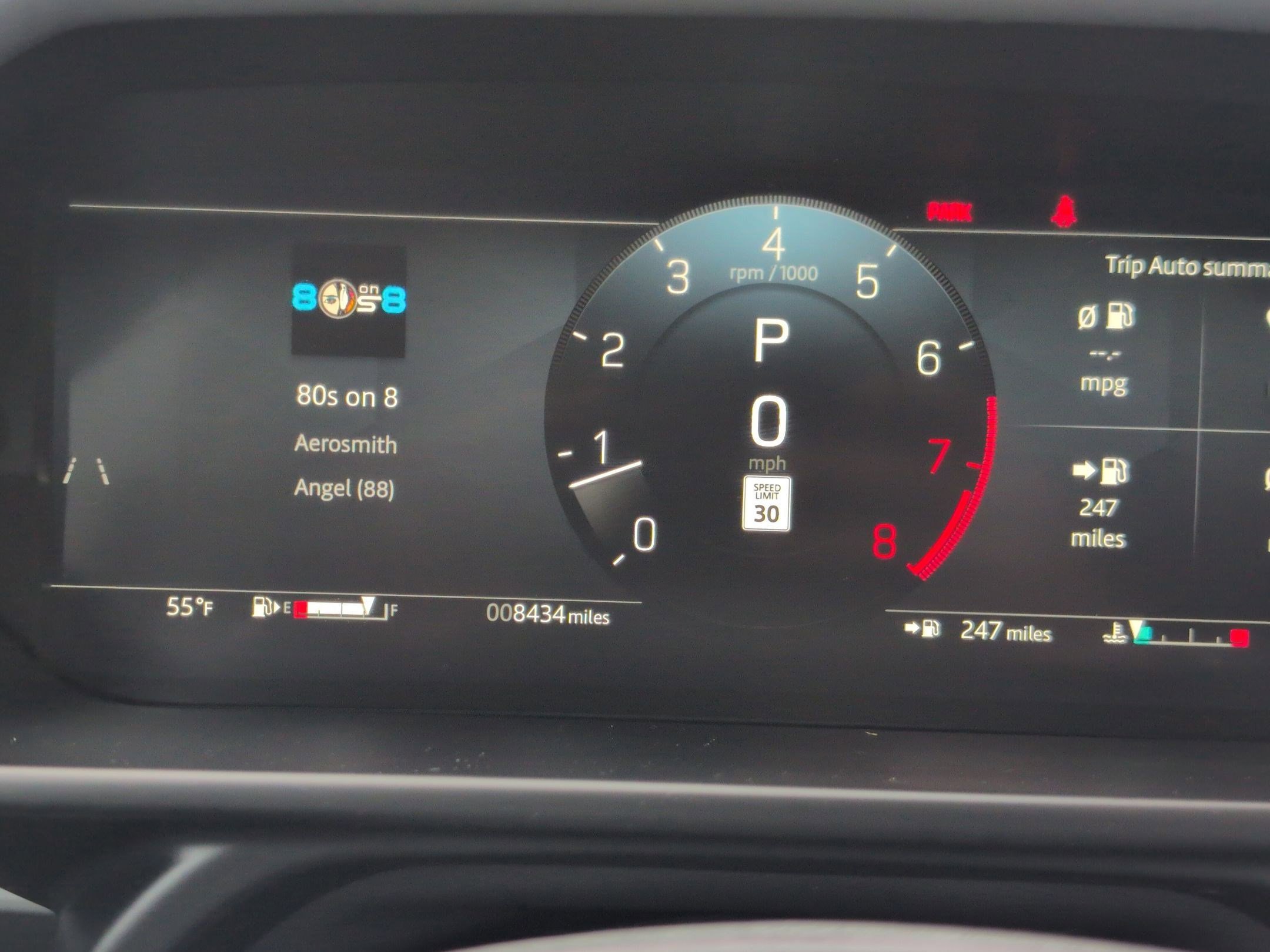 Used 2025 Land Rover Defender 110 image 15