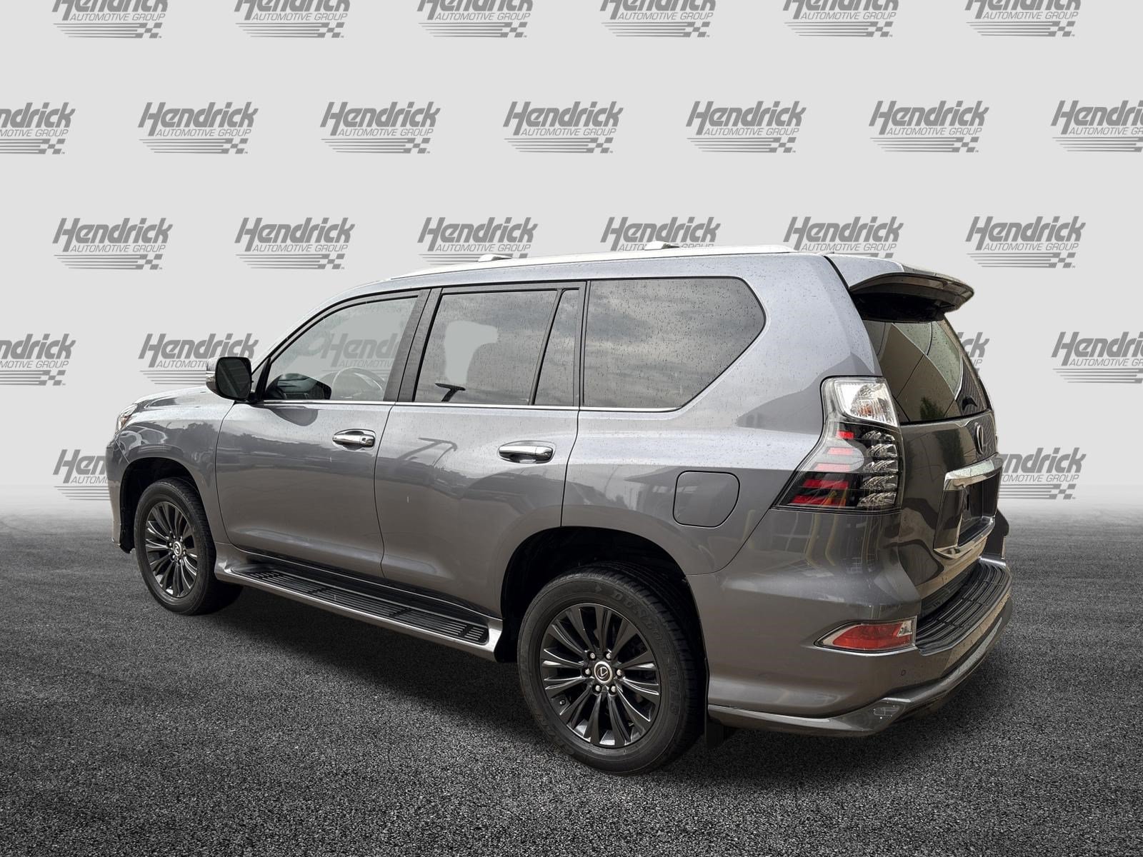 Used 2023 Lexus GX 460 Premium w/ Accessory Package AWD/4WD image 8
