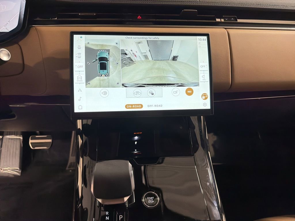 New 2026 Land Rover Range Rover Sport Dynamic SE image 16