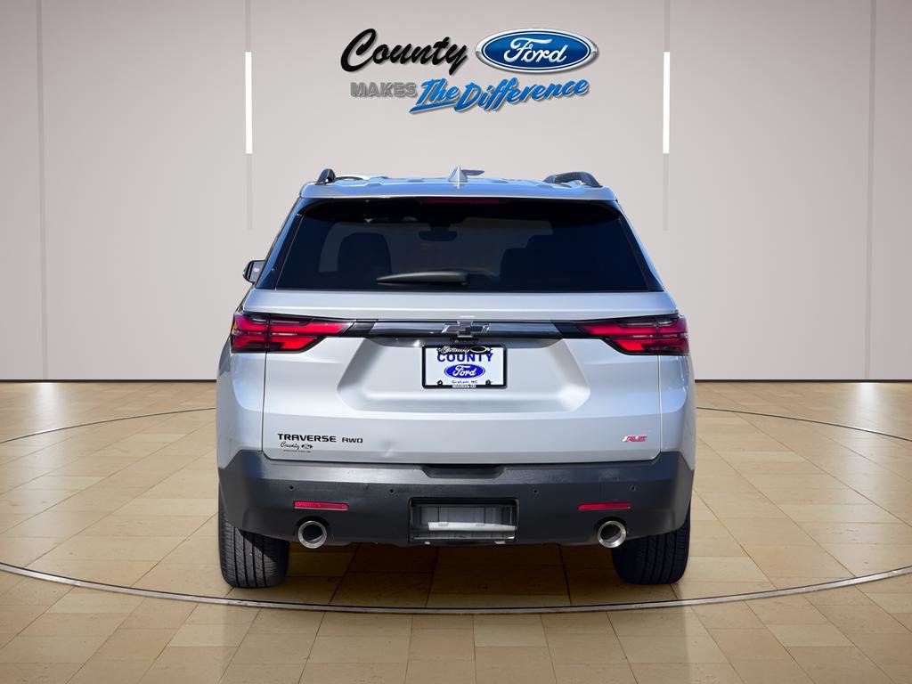 Used 2022 Chevrolet Traverse RS image 7