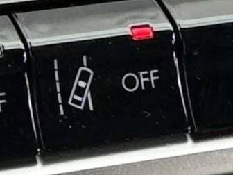 New 2026 Jeep Compass Latitude image 36