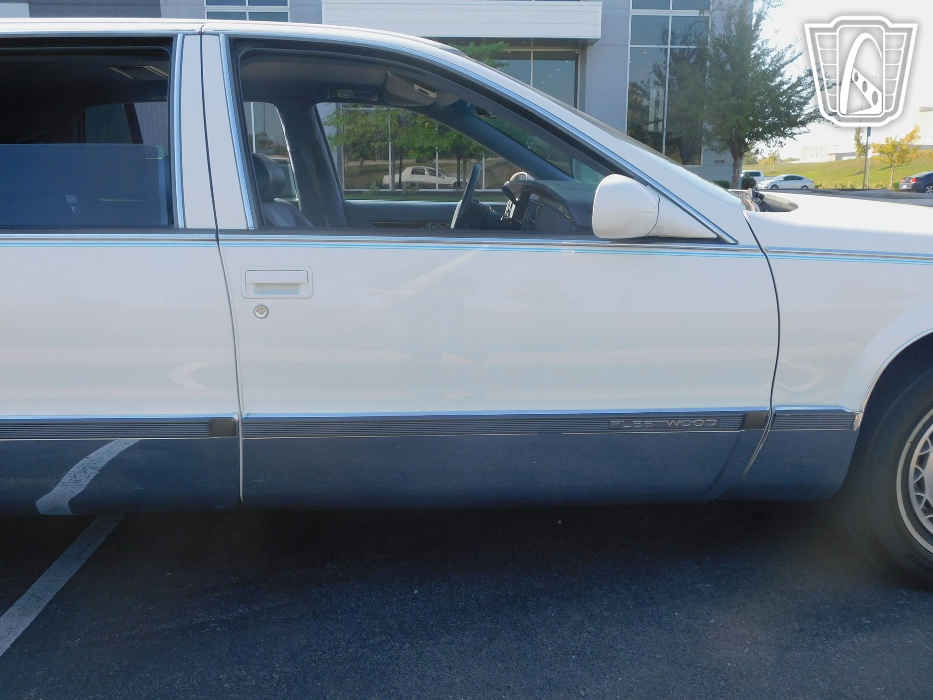 Used 1995 Cadillac Fleetwood Brougham image 33