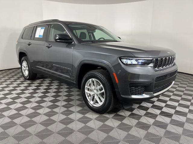 Used 2023 Jeep Grand Cherokee L Laredo w/ Luxury Tech Group I image 2