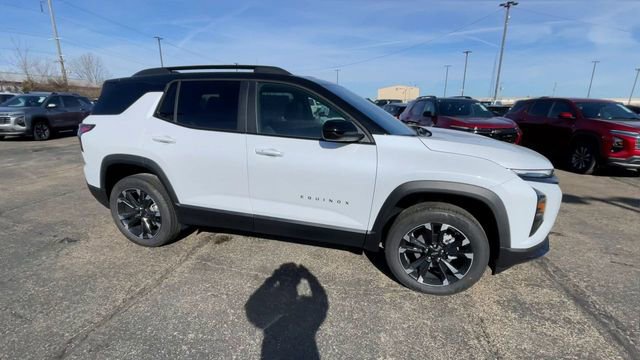 New 2026 Chevrolet Equinox RS w/ Convenience Package III image 3