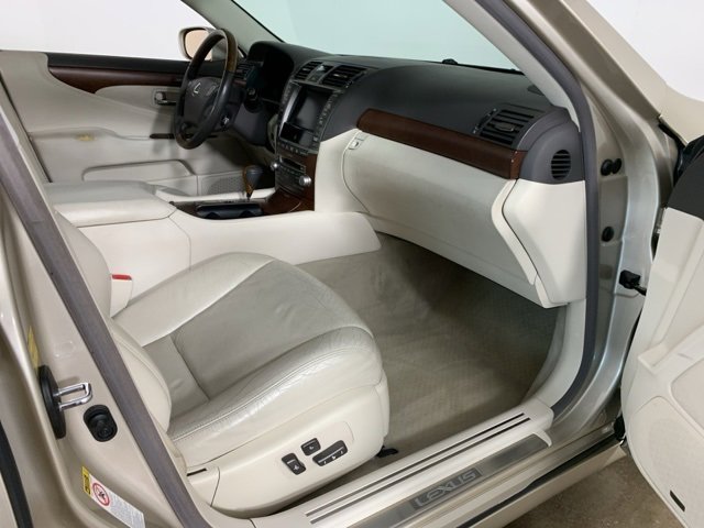 Used 2012 Lexus LS 460 AWD image 42