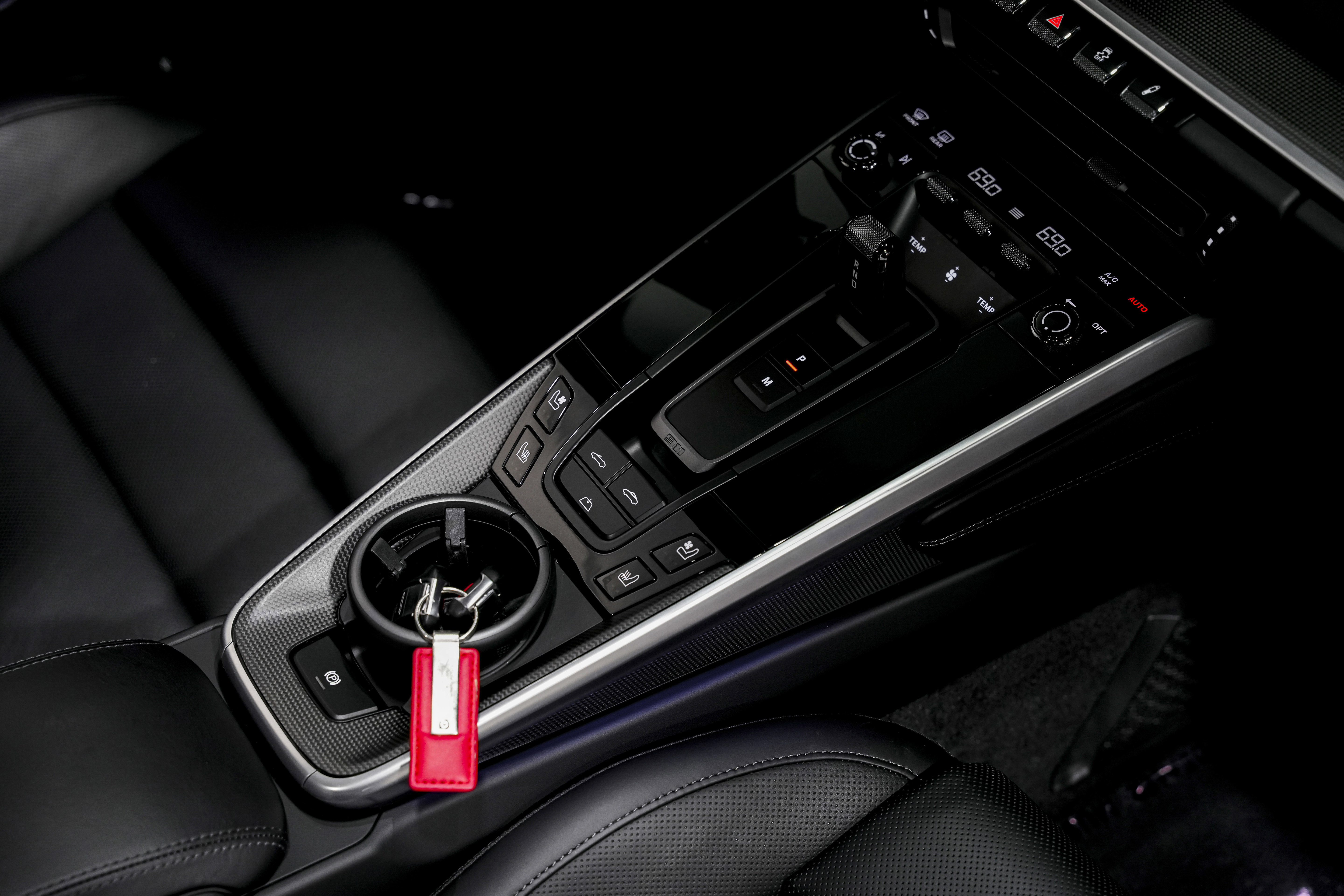 Used 2021 Porsche 911 Carrera S image 34