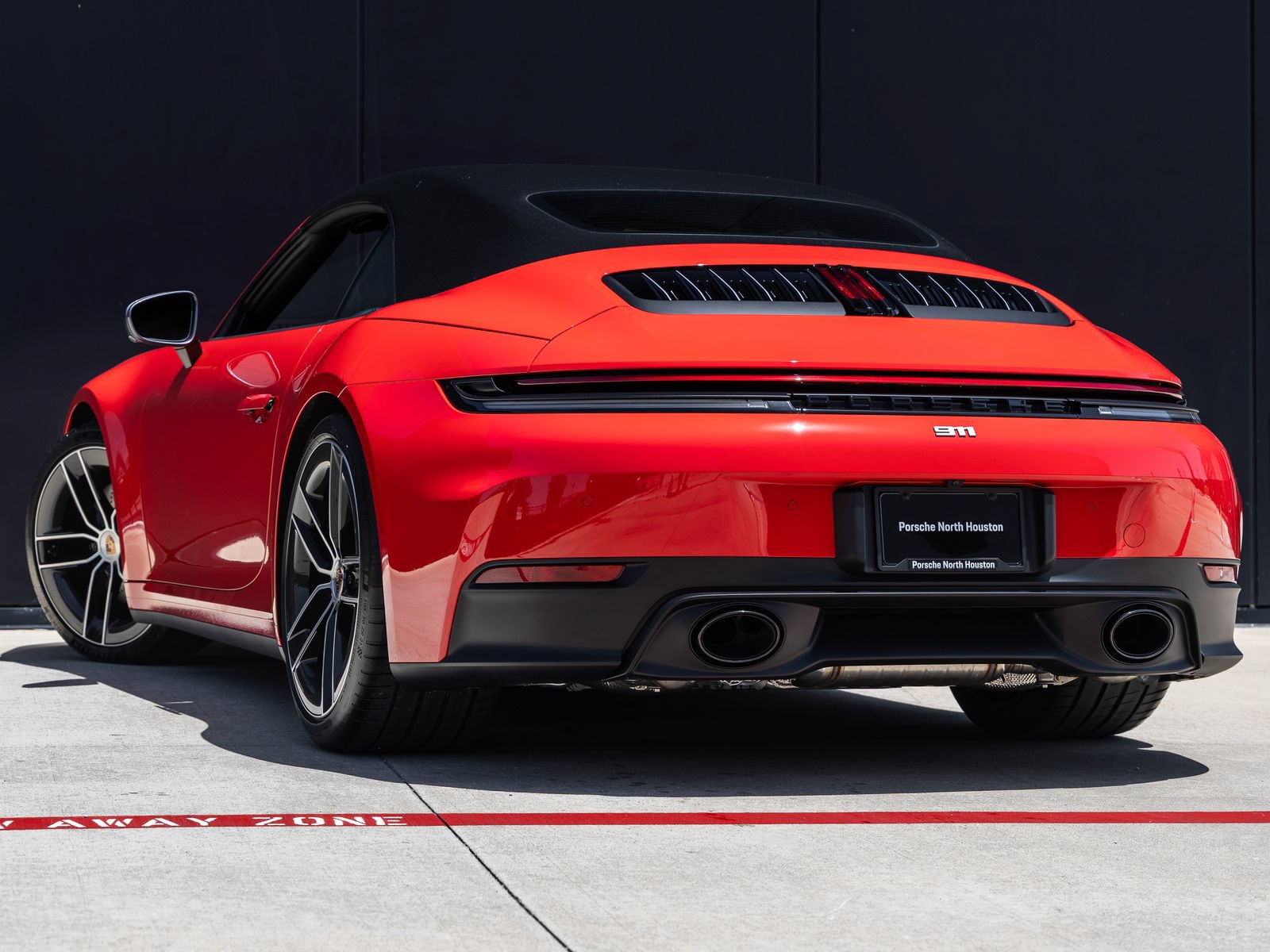 New 2026 Porsche 911 Carrera T RWD image 10