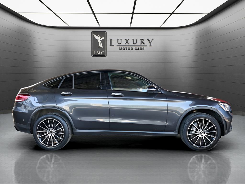 Used 2022 Mercedes-Benz GLC 300 4MATIC Coupe image 9