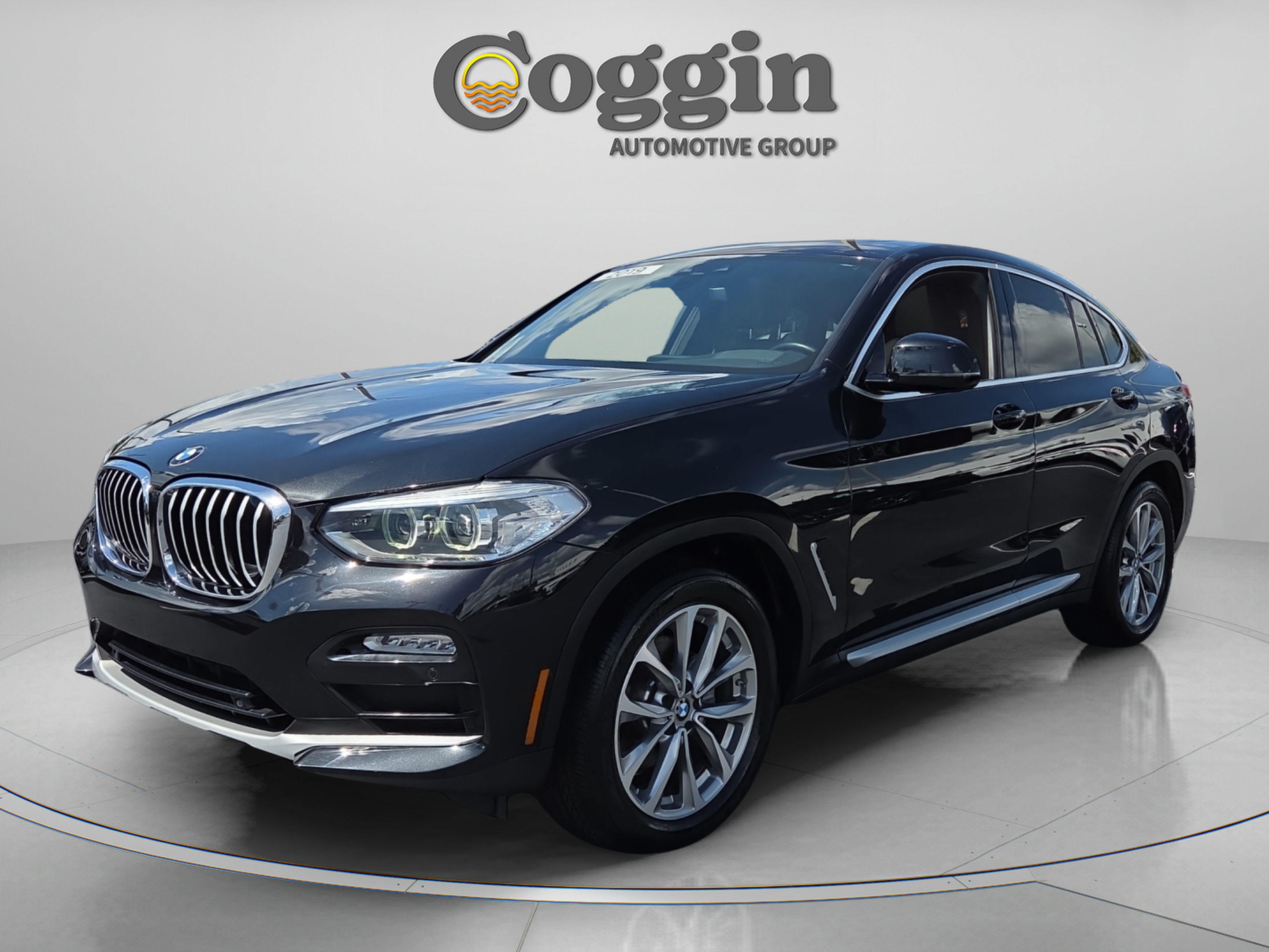 Used 2019 BMW X4 xDrive30i w/ Driving Assistance Package AWD/4WD image 1
