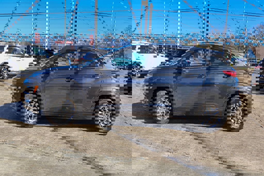 Used 2021 Hyundai Kona SE w/ Cargo Package image 21