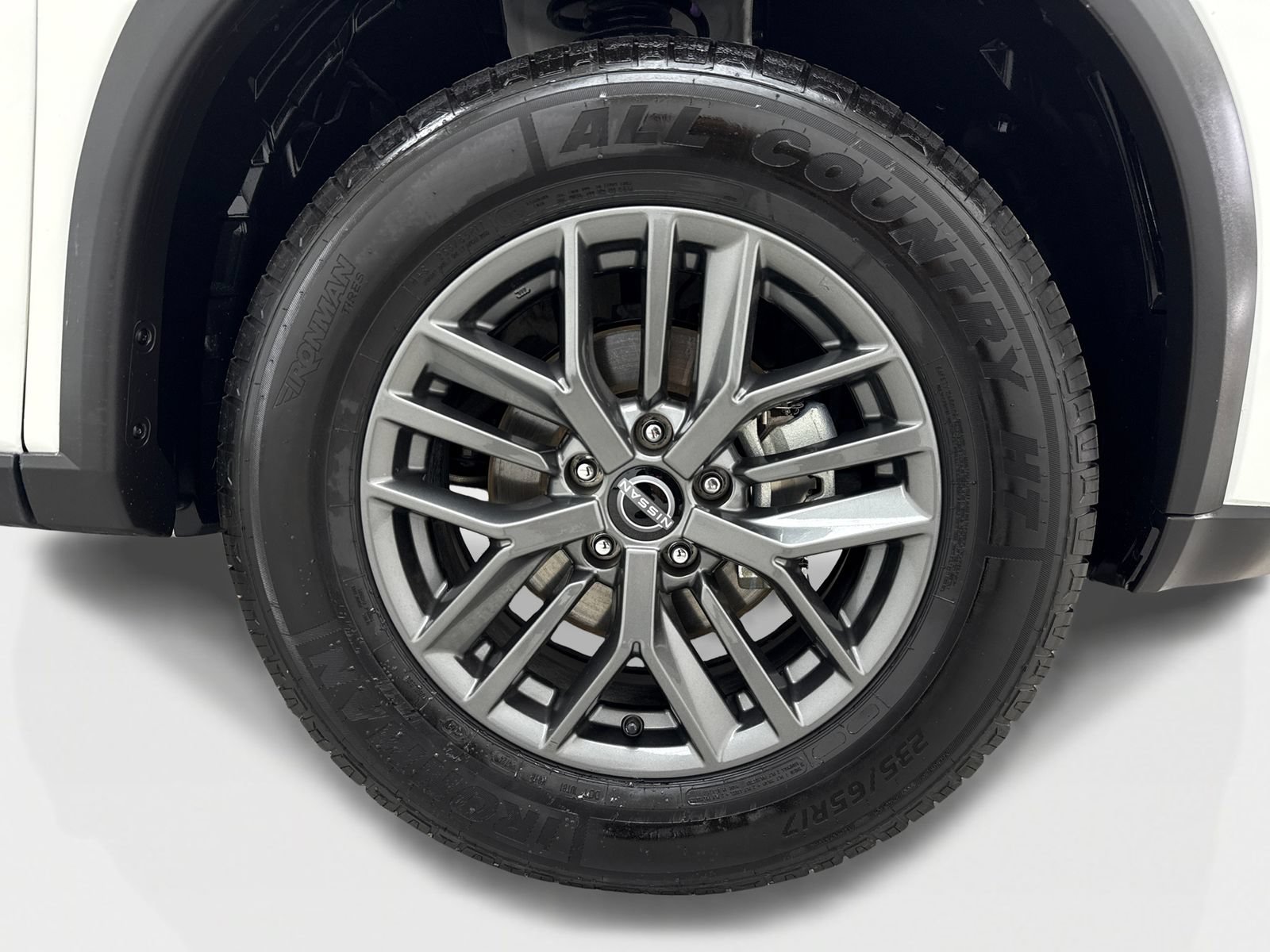Used 2023 Nissan Rogue S FWD image 47