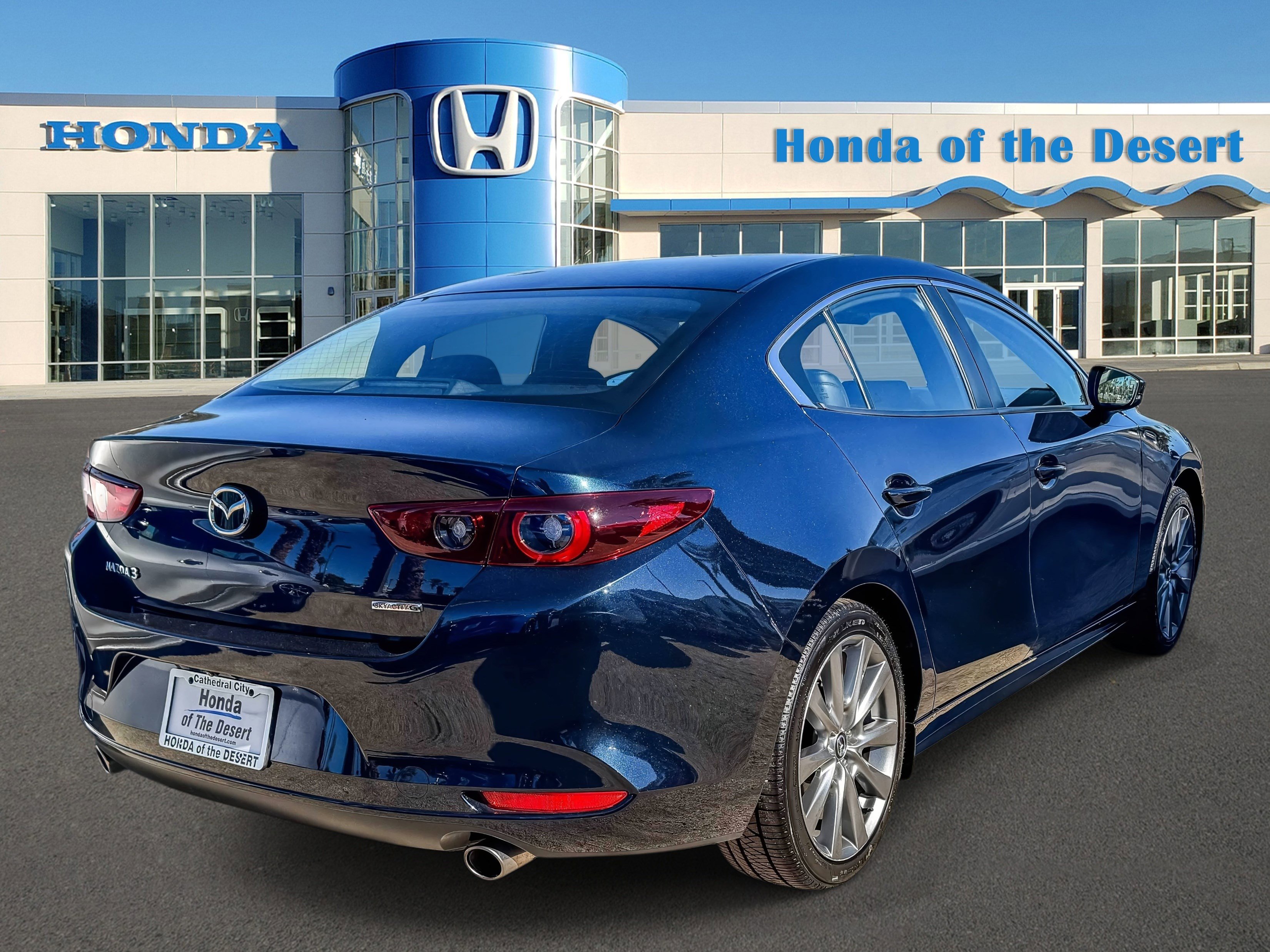 Used 2023 MAZDA MAZDA3 s image 3