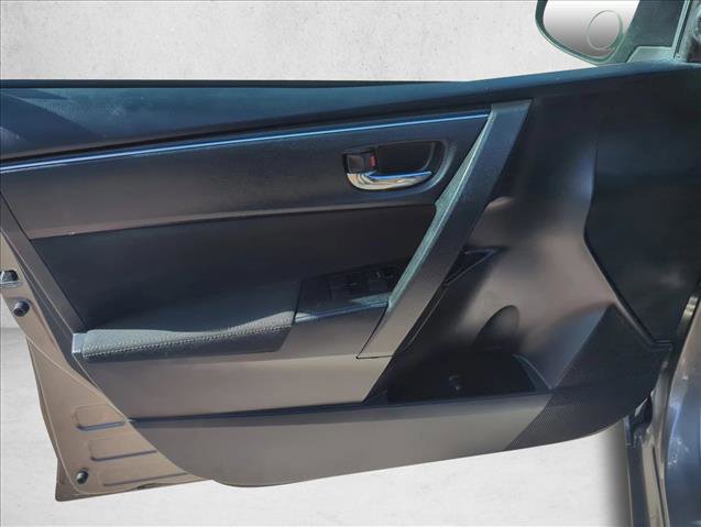 Used 2019 Toyota Corolla LE FWD image 9