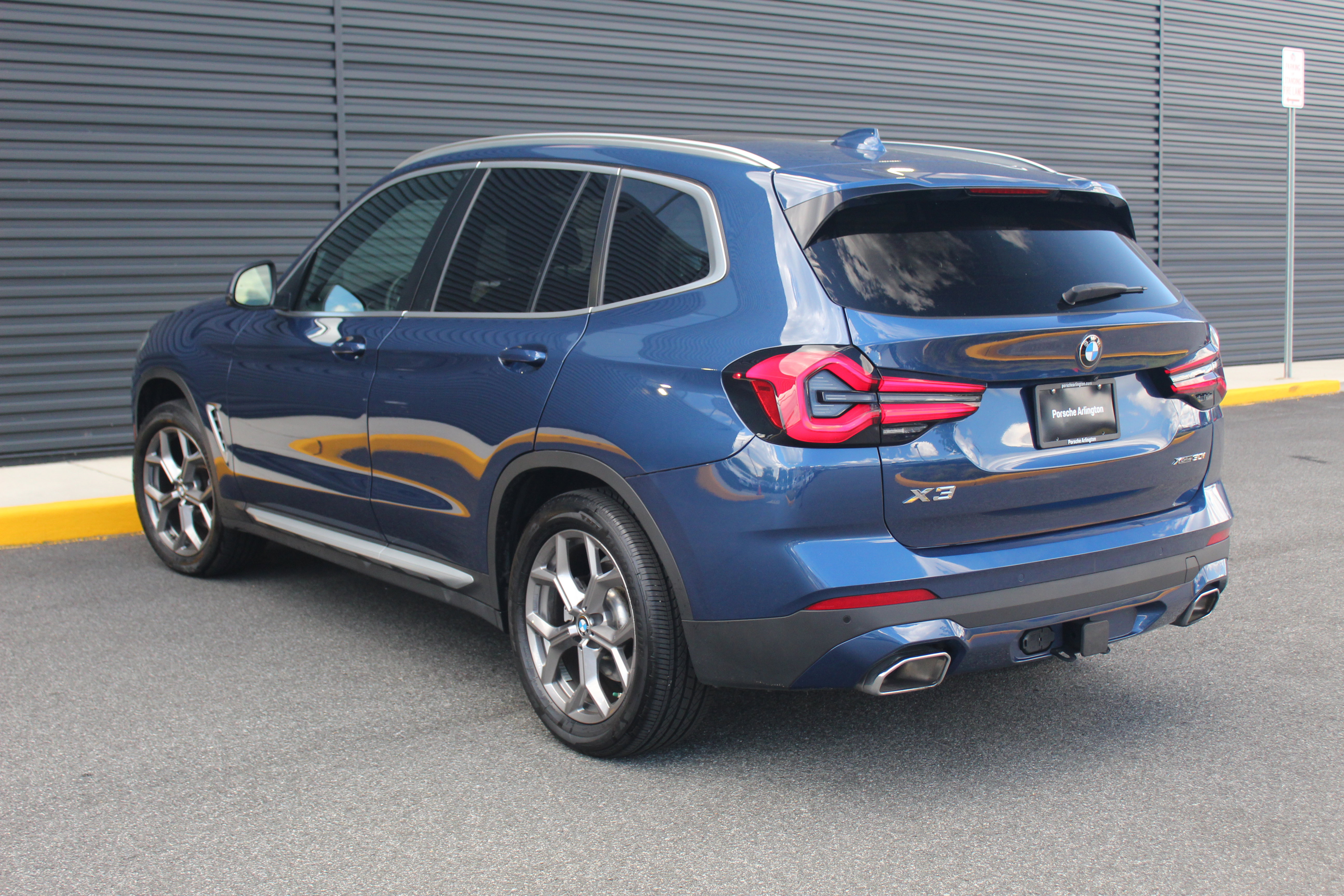 Used 2022 BMW X3 xDrive30i w/ Premium Package 2 image 3