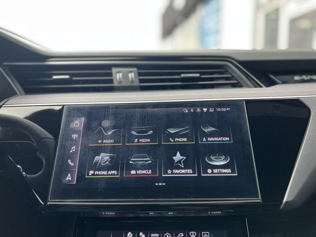 Used 2024 Audi Q8 e-tron Prestige w/ Prestige Package AWD/4WD image 24