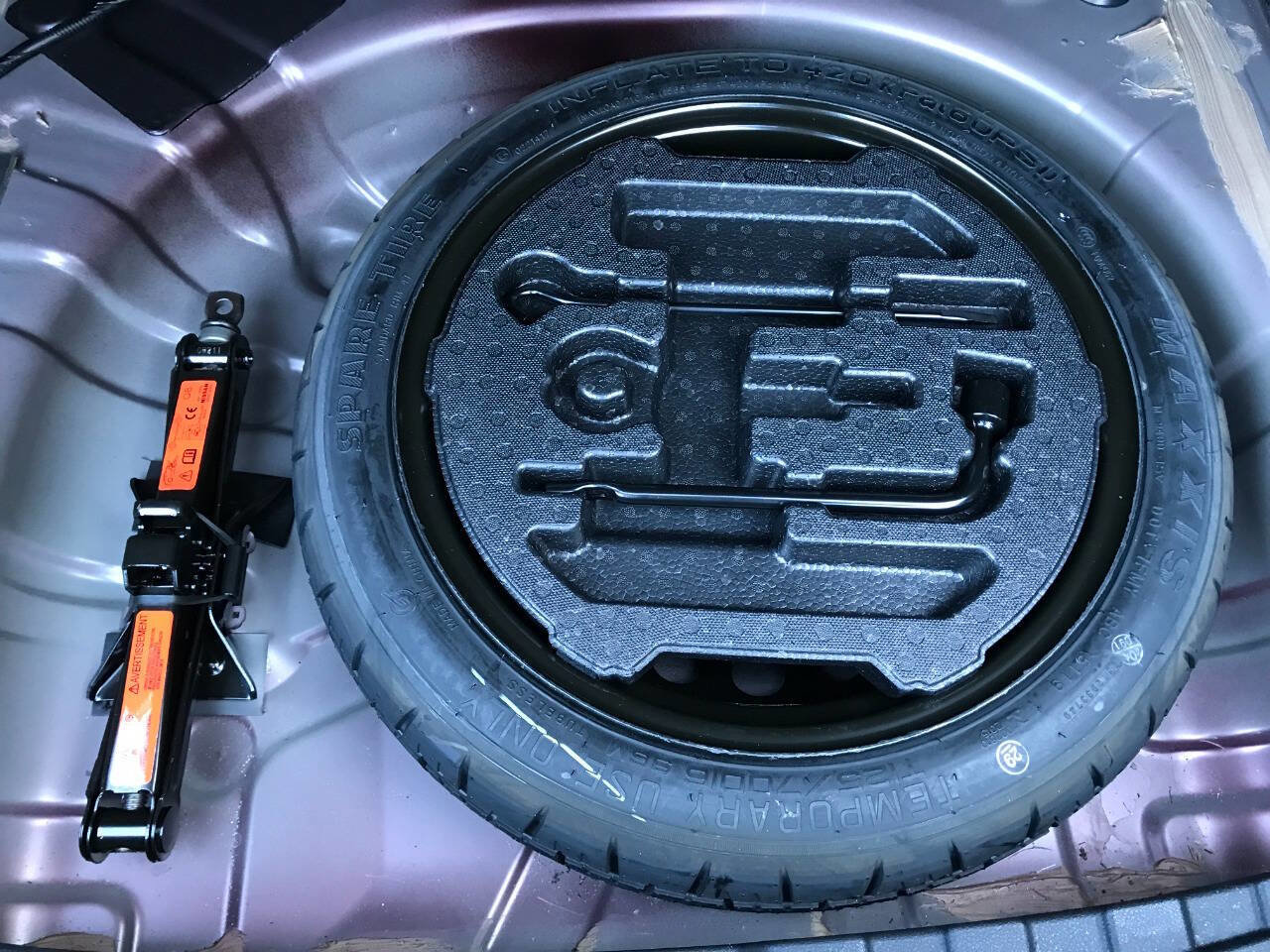 Used 2020 Nissan Sentra SV image 13