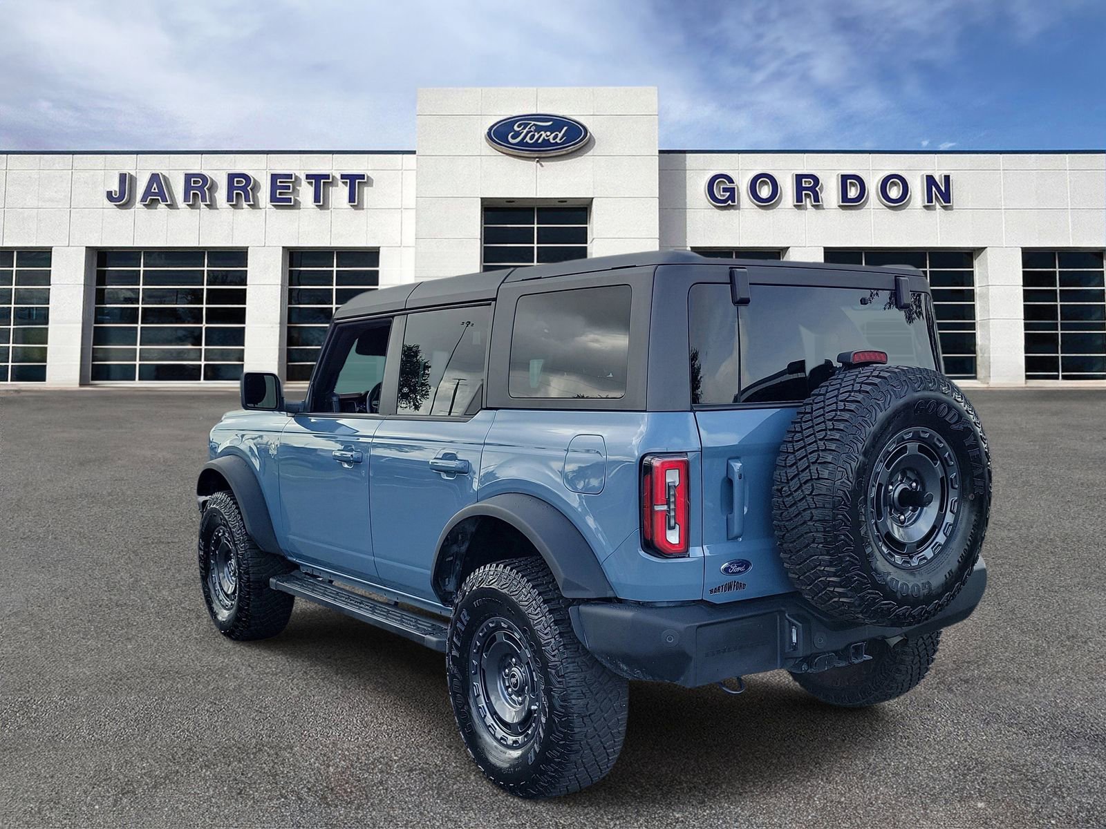 Certified 2024 Ford Bronco Outer Banks AWD/4WD image 3