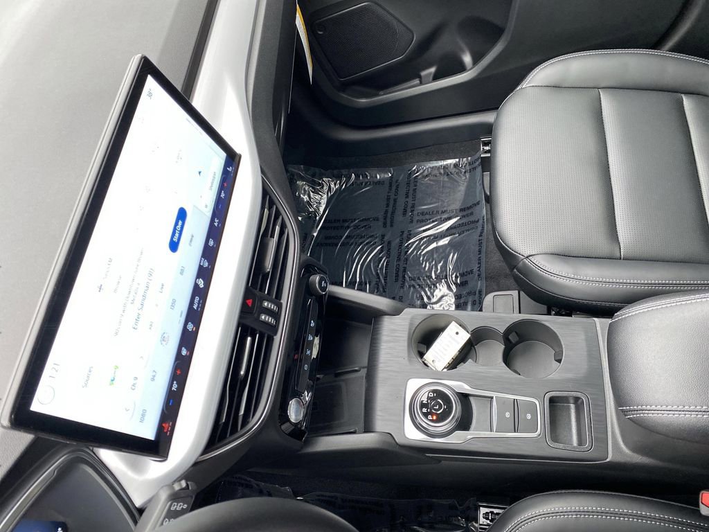 New 2026 Ford Escape Platinum image 24