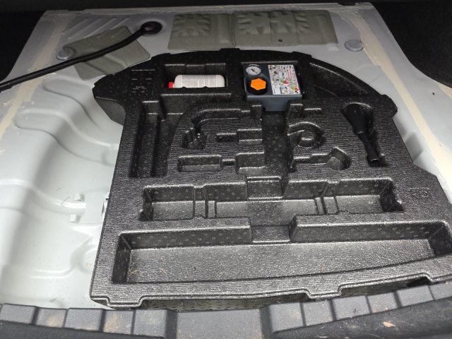 Used 2026 Nissan Sentra S w/ Floor Mat Package FWD image 34
