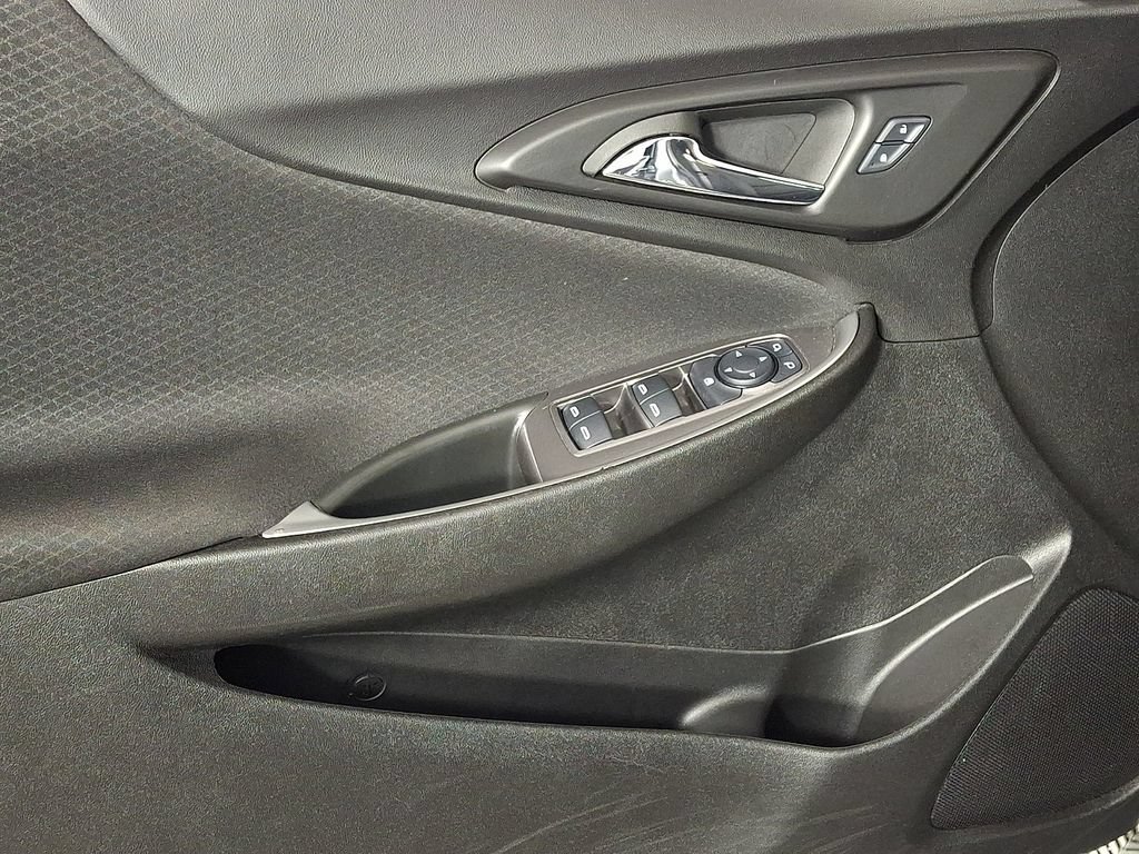 Used 2024 Chevrolet Malibu RS FWD image 14