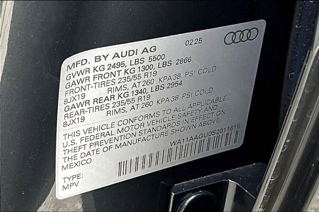 Used 2025 Audi Q5 Premium AWD/4WD image 35
