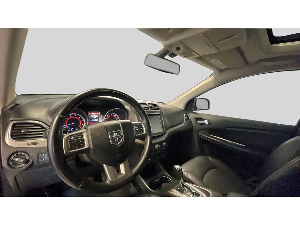 Used 2018 Dodge Journey Crossroad w/ Nav & Sun Group AWD/4WD image 11
