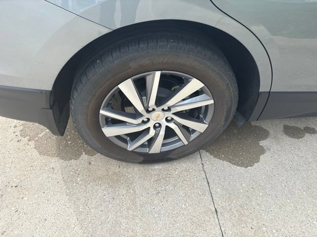 Used 2023 Chevrolet Equinox Premier AWD/4WD image 7