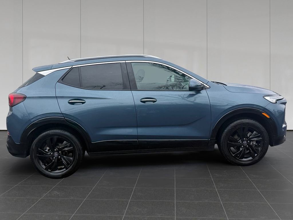 Used 2024 Buick Encore GX Sport Touring AWD/4WD image 6