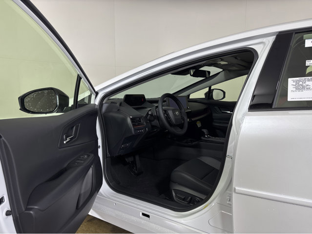 New 2026 Toyota Prius Plug-In Hybrid image 3